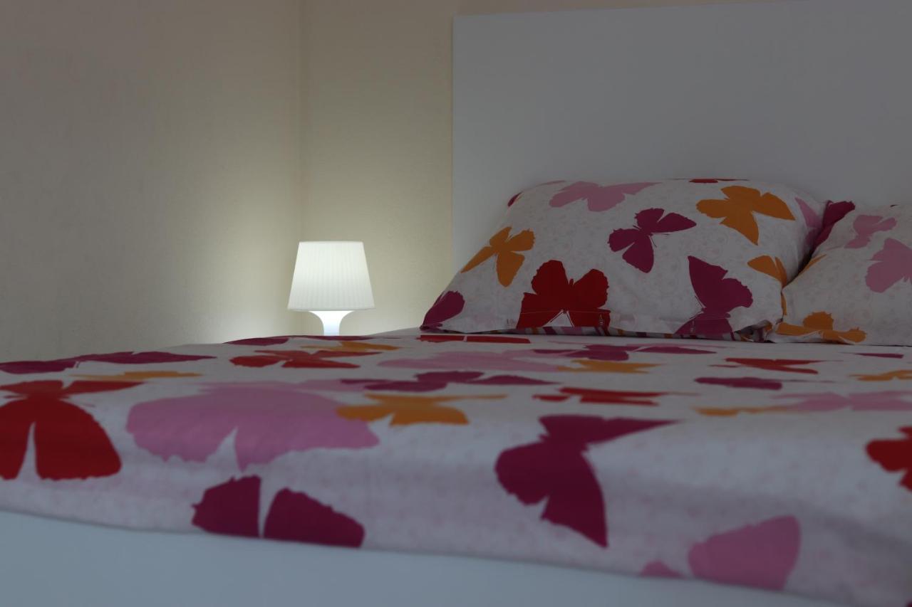 Charming Seaside Apartments Noa & Jakov, Zaboric Sibenik מראה חיצוני תמונה