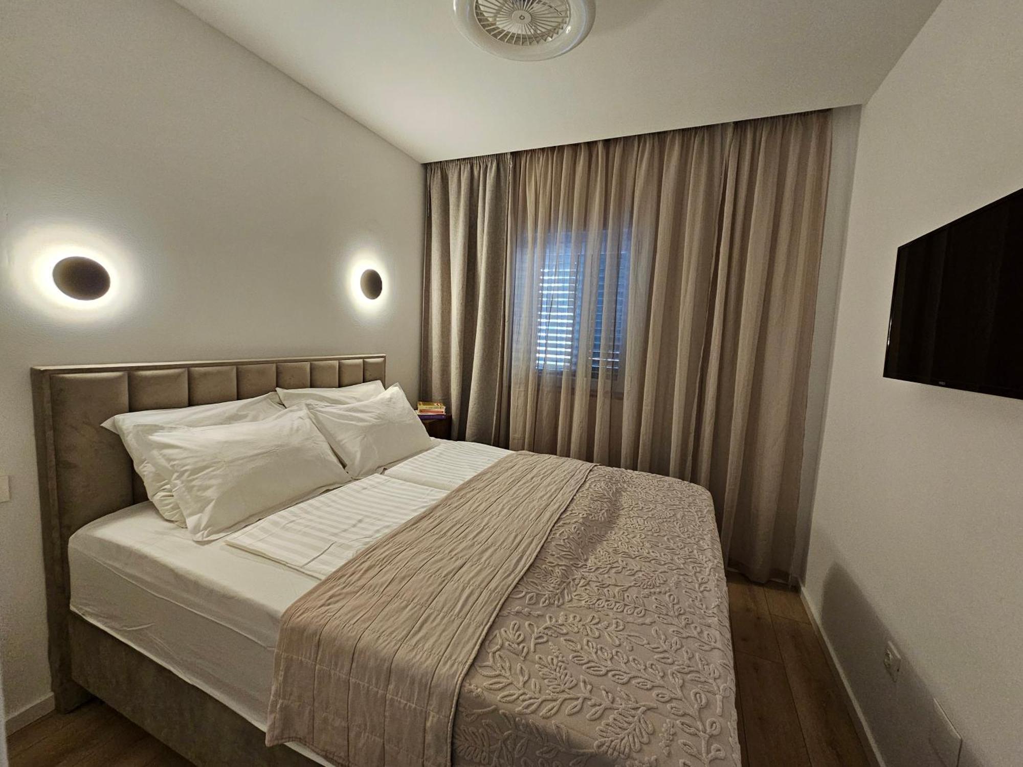 Charming Seaside Apartments Noa & Jakov, Zaboric Sibenik מראה חיצוני תמונה