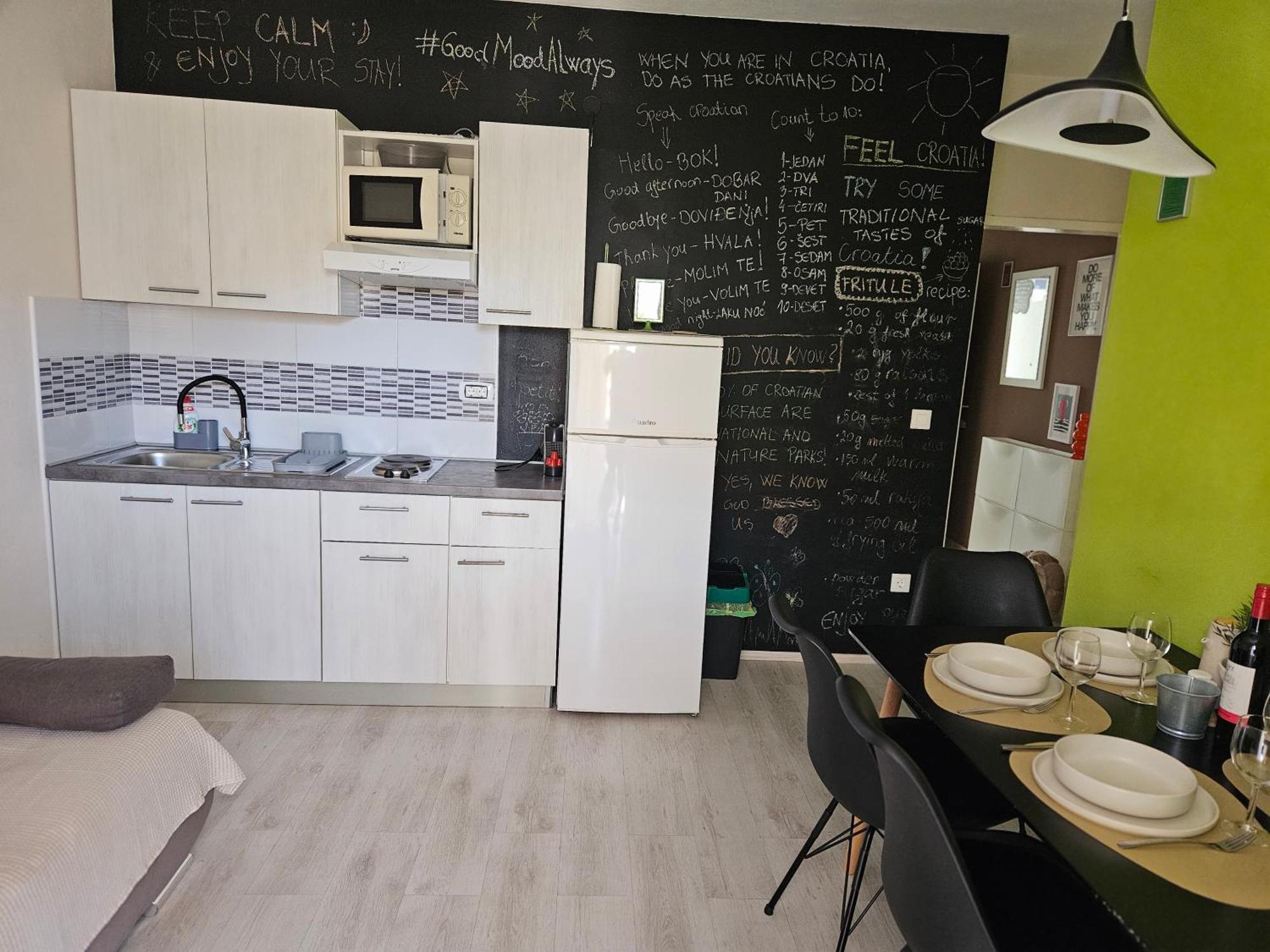 Charming Seaside Apartments Noa & Jakov, Zaboric Sibenik מראה חיצוני תמונה
